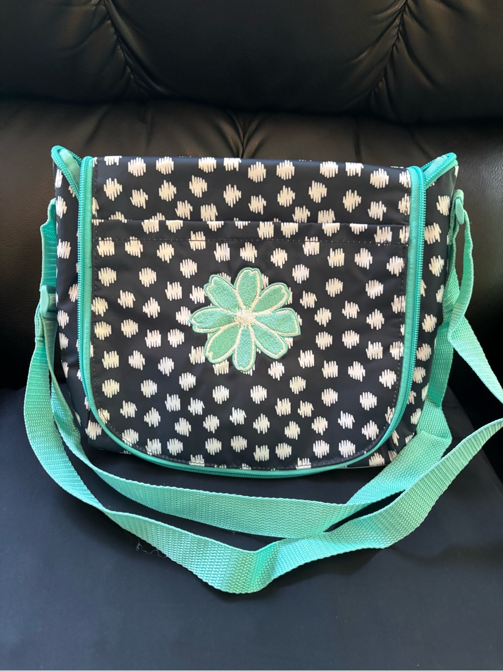 Thirty-One Going Places Thermal Lunch Bag Navy Doodle Dot Insulated Crossbody